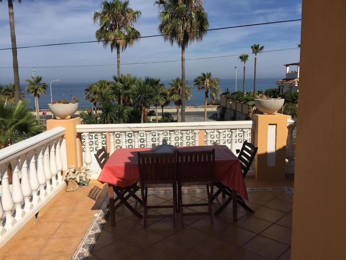 Villa Mijas With Pool 50 M Beach Фуeнхирола Екстериор снимка
