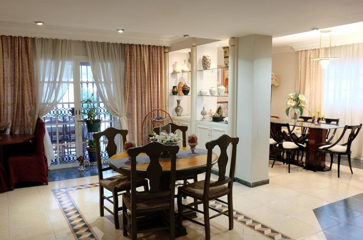 Villa Mijas With Pool 50 M Beach Фуeнхирола Екстериор снимка